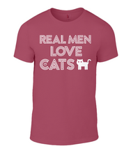 Short sleeve t-shirt - Real Men Love Cats