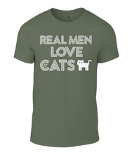 Short sleeve t-shirt - Real Men Love Cats